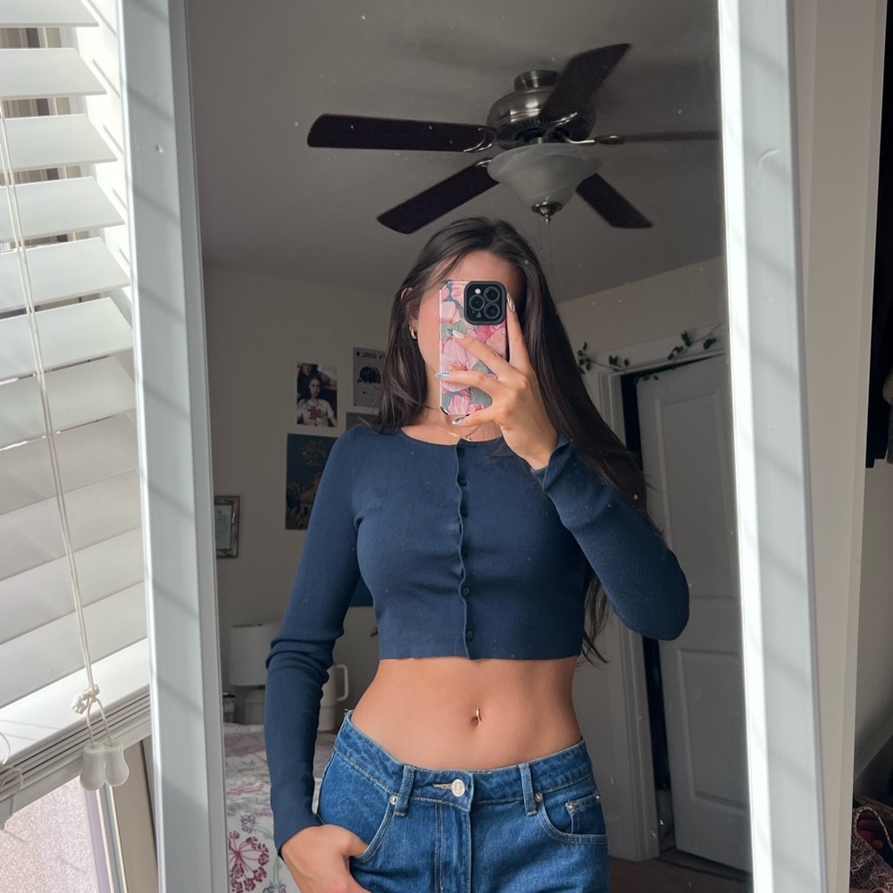 aritzia long sleeve